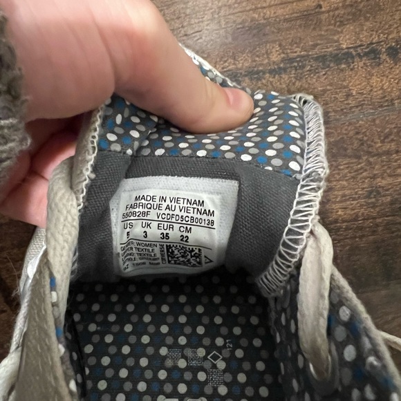 Converse Grey Shoes - Picture 9 of 9